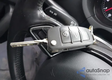 2015 Audi A3 2.0T Premium z USA, uszkodzony, nr VIN WAUEFGFF8F1135493